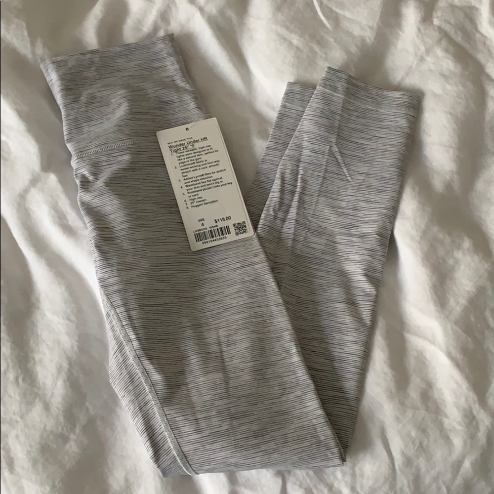 Lululemon wunder under HR tight 25”
